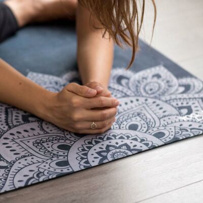 Yoga Design Lab Travel matrac, 1.5 mm, Mandala Sapphire